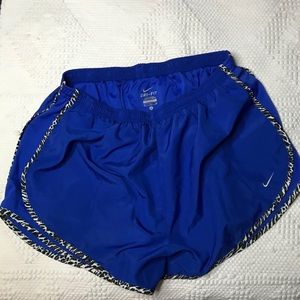 Women’s Nike Tempo Shorts